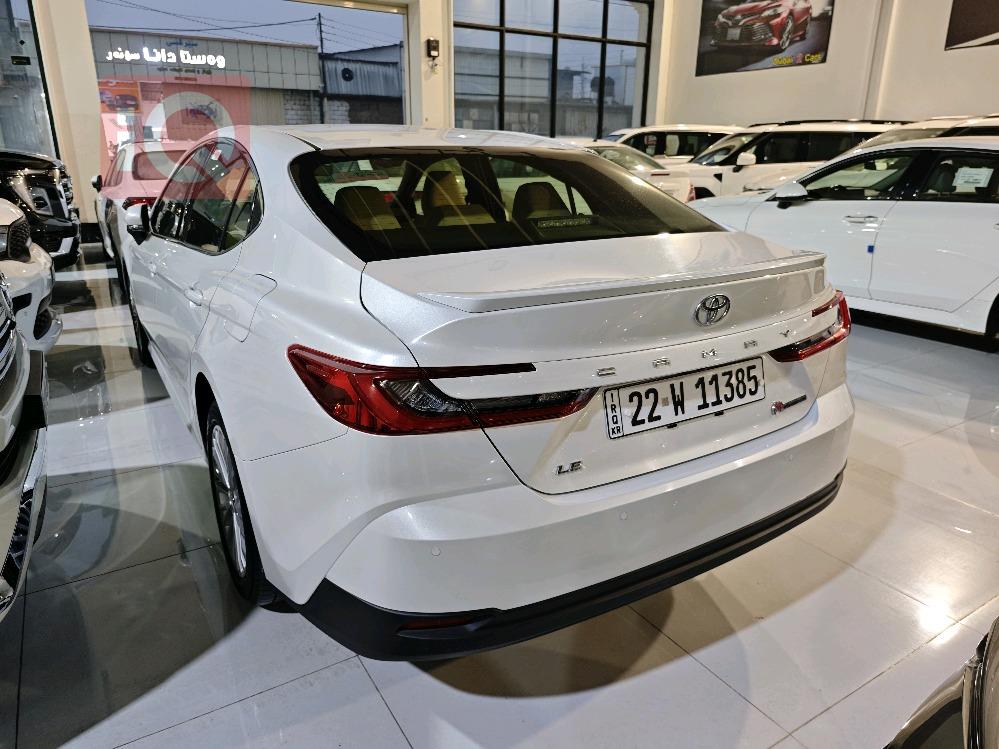 تۆیۆتا کامری